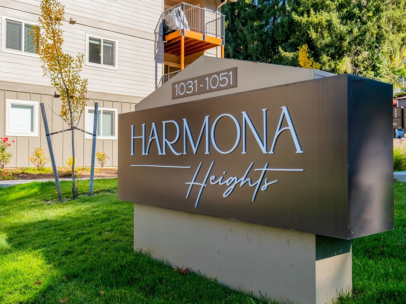 Harmona Heights Apartments — Photo 3