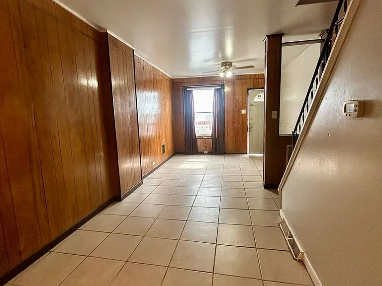605 Eisenbrown St — Photo 33