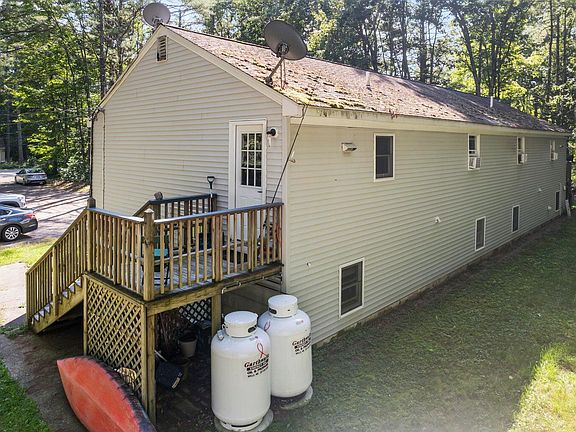 4th image of 1646 Branch Road