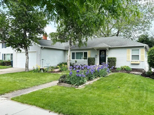 245 Roosevelt St, Fond Du Lac, WI 54935