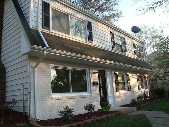 2nd image of 4615 Kenwood Dr