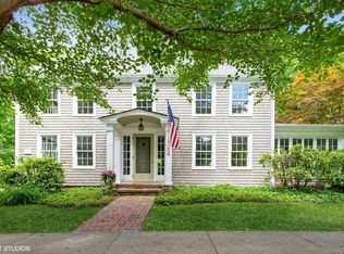 1832 Huntington Tpke, Trumbull, CT 06611