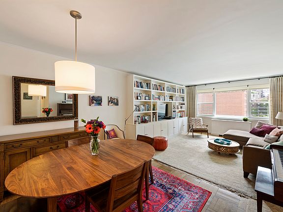 2nd image of 101 W 12th St APT 9N