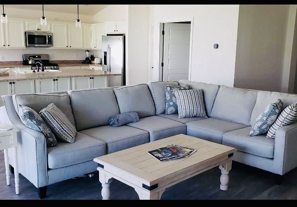 1st image of 2823 Navy Hill Cir