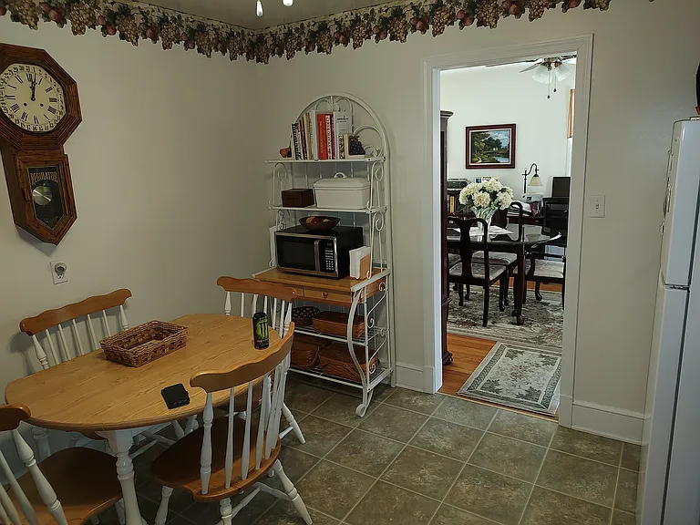 729 Grove Ave — Photo 10