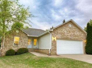 7210 Calico Ct, Louisville, KY 40219