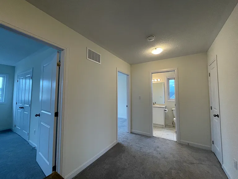 65 Oakmont Dr — Photo 8