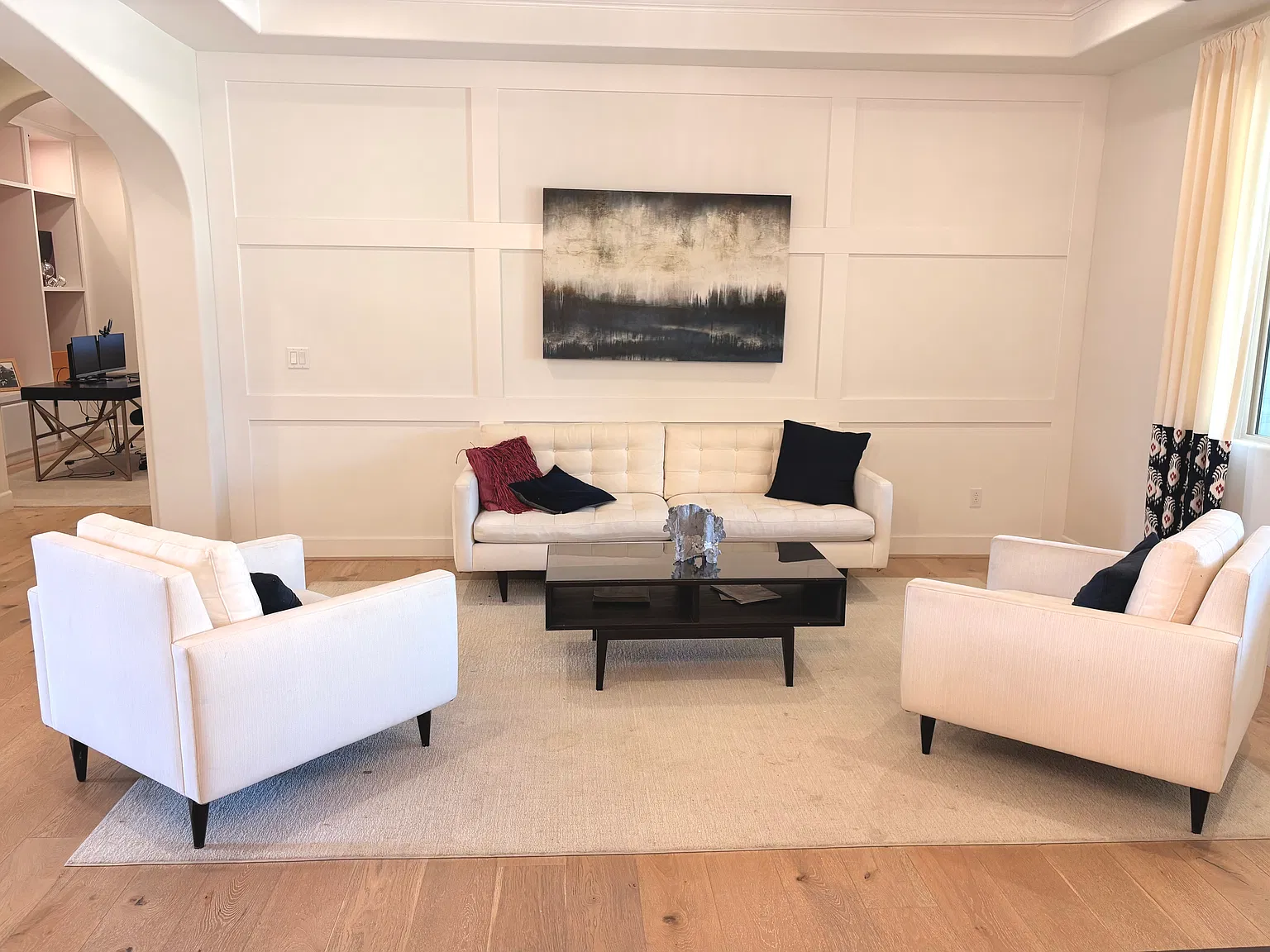 5 bed, 3.5 bath, 2952 sqft, $3,800 — Photo 2