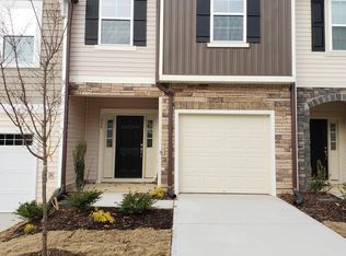 1059 Coldstream Dr, Burlington, NC 27215