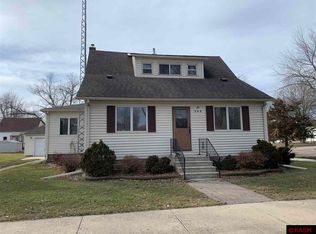 200 1st Ave SE, Mapleton, MN 56065