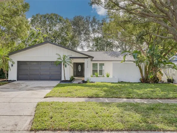 2235 Willow Tree Trl, Clearwater, FL 33763
