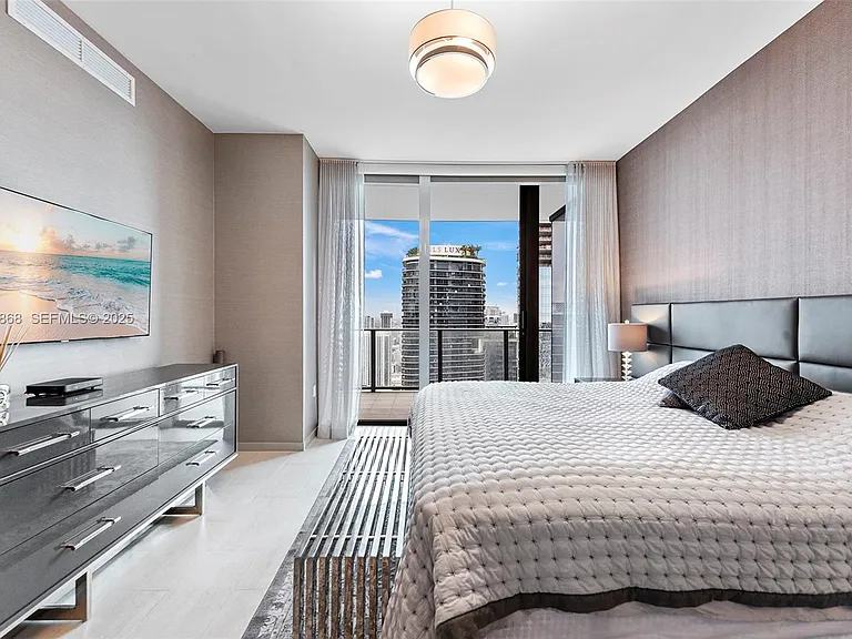 1000 Brickell Plz #Penthouse 5307 — Photo 36