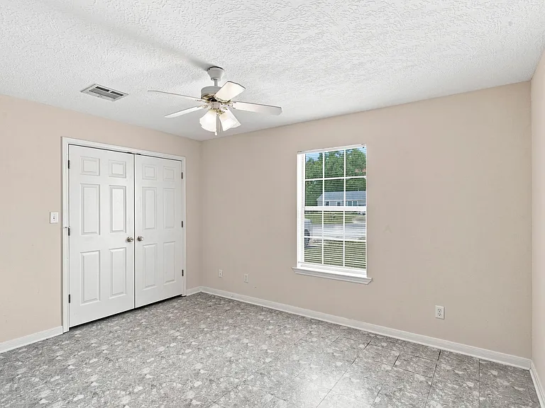 868 Long Dr #A — Photo 6