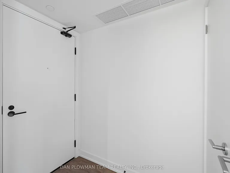 1608 Charles St #352 — Photo 24