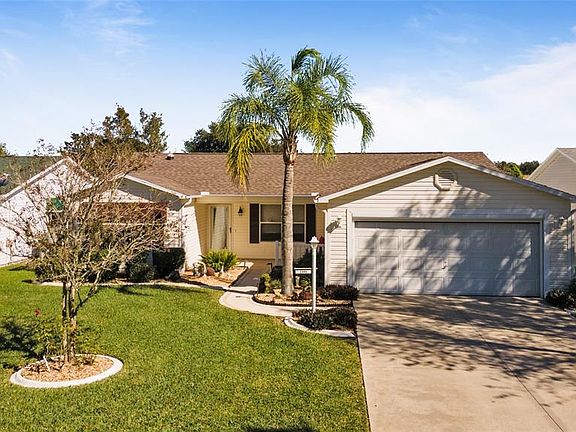 3rd image of 2595 Privada Dr