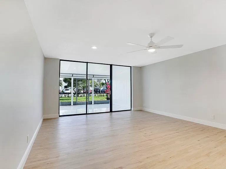 4373 Trevi Ct — Photo 5