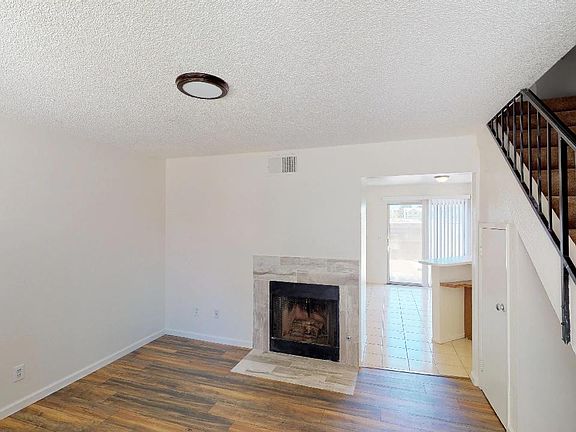 4th image of 4303 Lynnann Dr