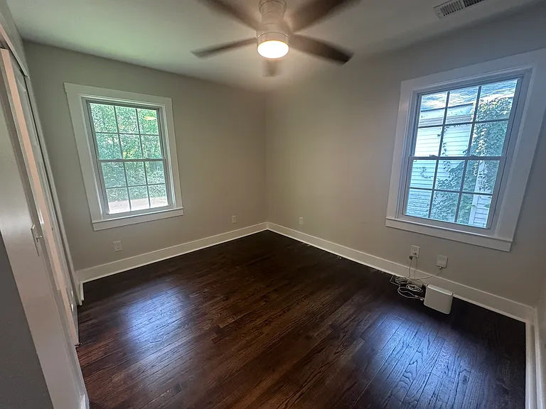 569 Woods Dr NW — Photo 9