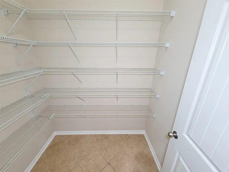 20527 Keegans Ledge Ln — Photo 16
