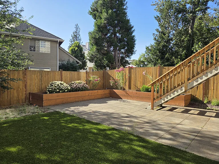 18433 136th Pl SE — Photo 33