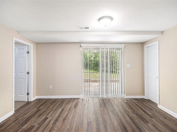 2771 Dresden Trl, East Pt, GA 30344