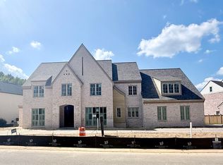577 Lambs Brook Ln, Collierville, TN 38017