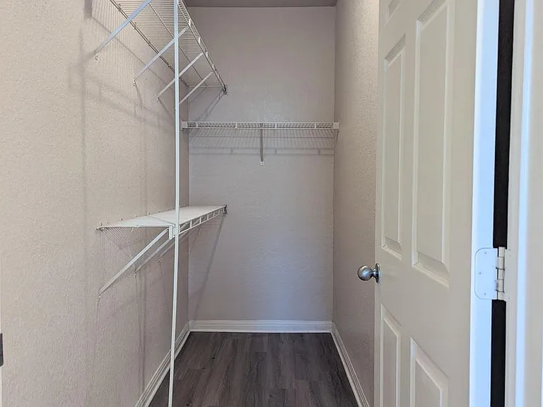 911 N Orange Ave #430 — Photo 16