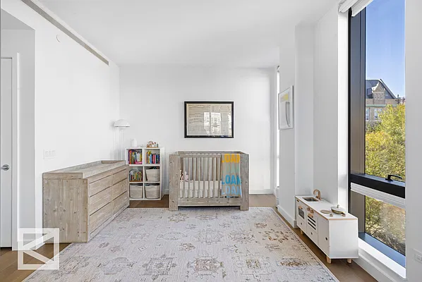 Bedroom, photo 1