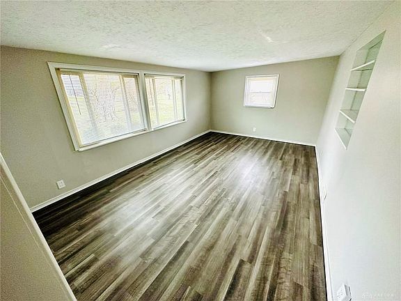 5th image of 3215 Lantz Rd