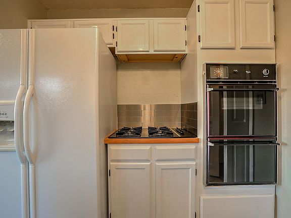 5th image of 2900 Vista Del Rey Ct NE #15A