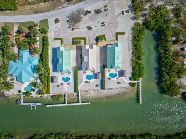 2394 Coco Plum Dr, Marathon, FL 33050