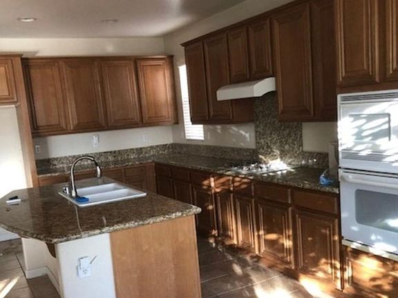 5th image of 27855 Alta Vista Ave
