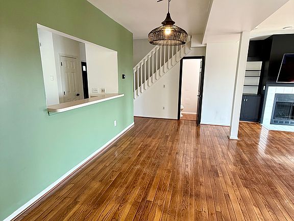 5th image of 237 Hastings St