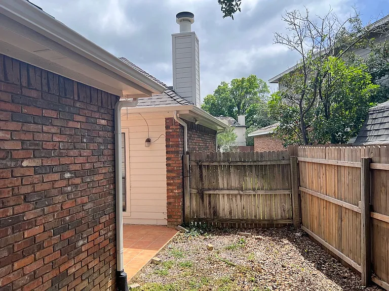 3028 Matterhorn Dr — Photo 13
