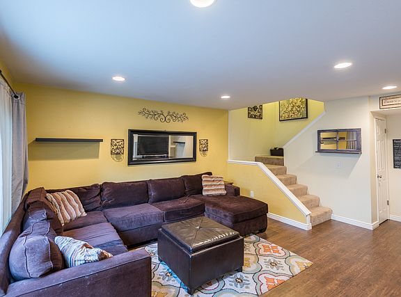 5th image of 2846 E Frontera St Unit B