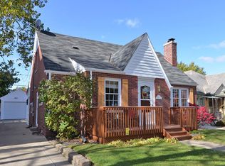 926 Russet St, Racine, WI 53405