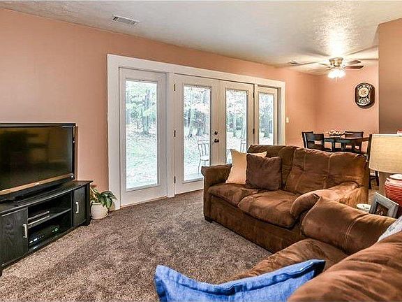 2nd image of 507 Brandywine Dr