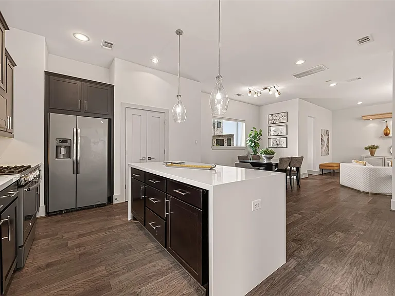 1604 Ovid St #B — Photo 18