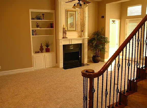 3rd image of 12853 Prince Edward Ln