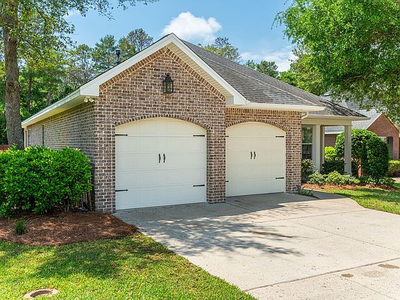 3rd image of 112 Black Bear Cir