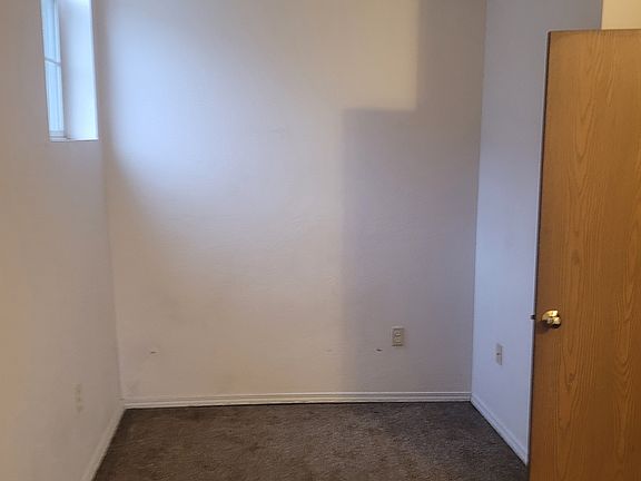 2nd image of 324 W 9th St #330-1