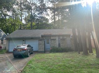 163 W Woodstock Circle Dr, Spring, TX 77381