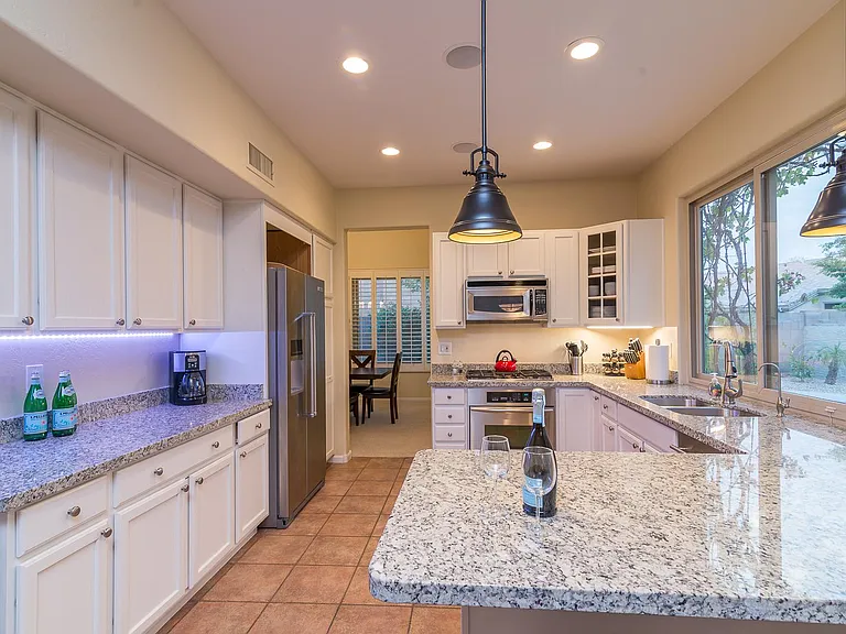 6417 E Marilyn Rd — Photo 17