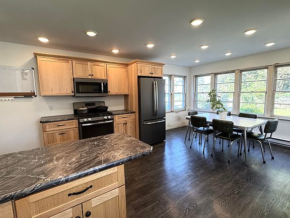 5th image of 63 Maple St