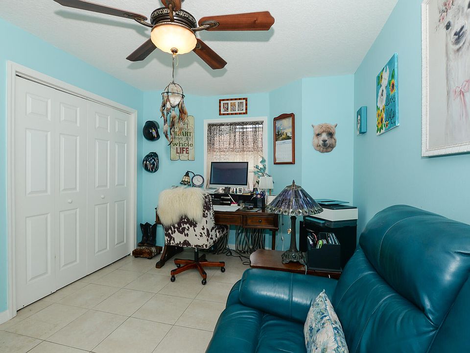 1st image of 1641 SE Pleasantview Street