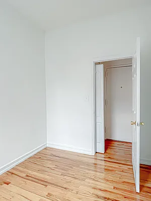 Rented by City Connections Realty | media 14