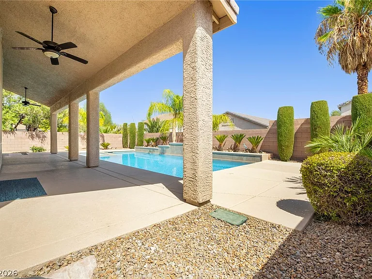 2750 Pine Flat Ct — Photo 38