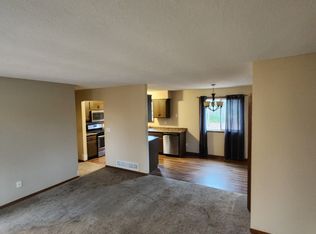 340 Pleasant Ave, Big Lake, MN 55309