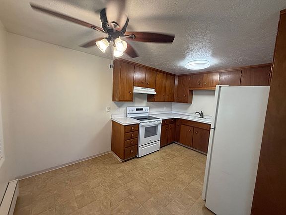 3rd image of 2825 5th Ave APT 3