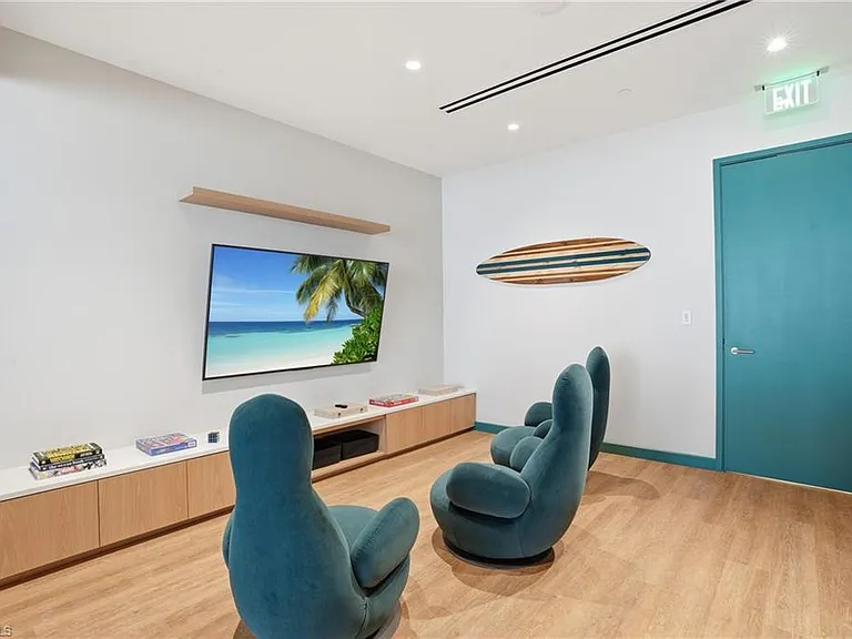 5100 Seagrass Blvd #201 — Photo 43